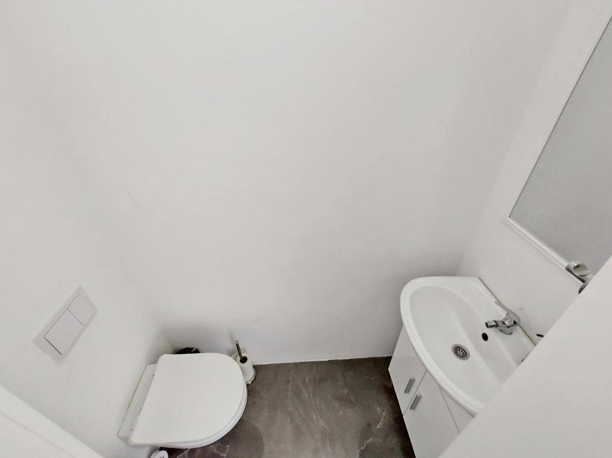 Rose Valley, Modern Studios & Apartments Λιουμπλιάνα Εξωτερικό φωτογραφία